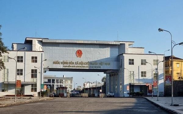 Thông báo hoạt động xuất nhập cảnh cho công dân qua cửa khẩu Xín Mần, huyện Xín Mần, tỉnh Hà Giang
