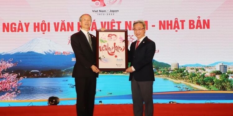 Trưng bày, giới thiệu sản phẩm công nghiệp nông thôn tiêu biểu tỉnh Bà Rịa – Vũng Tàu tại sự kiện Ngày hội Văn hóa Việt – Nhật